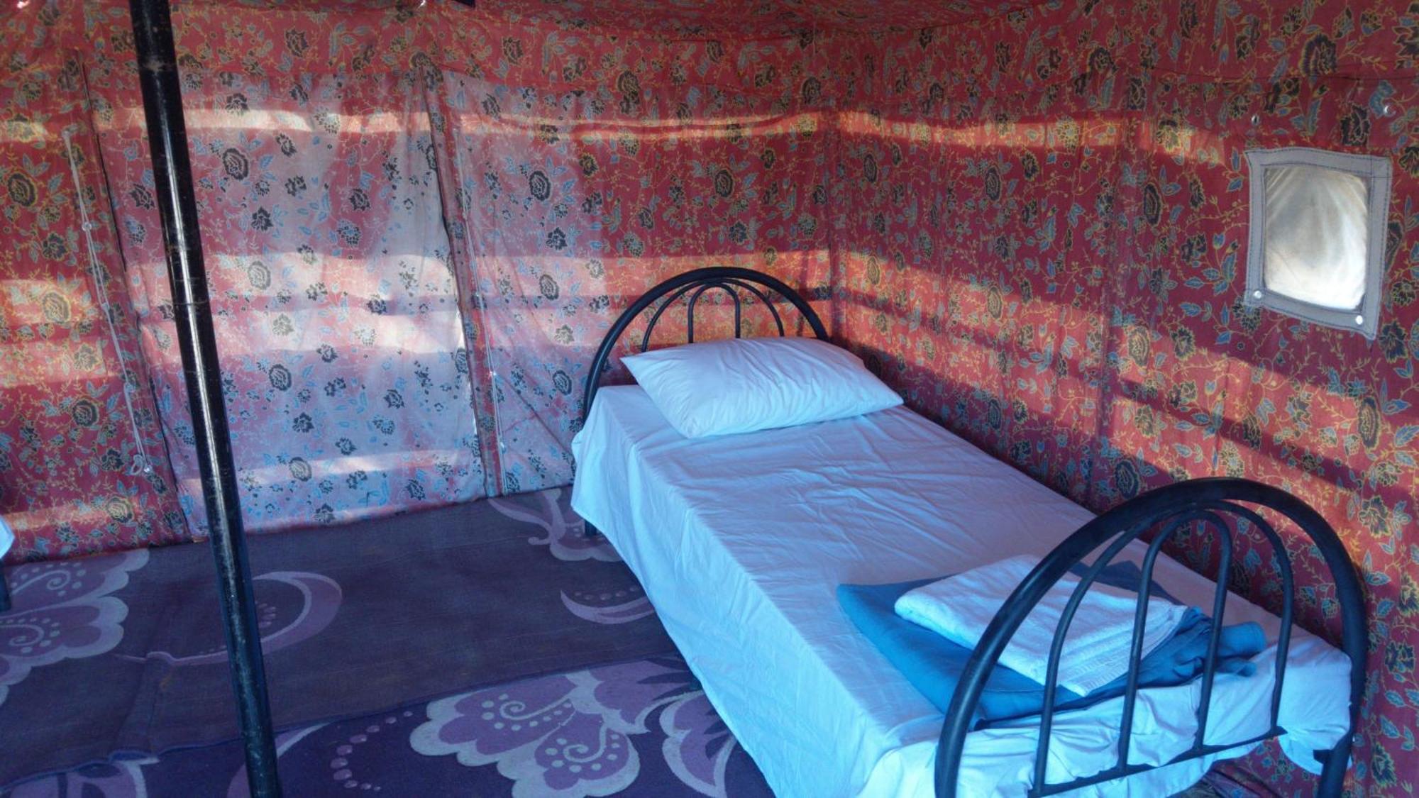 Готель Bedouin Nights Camp Al Wasil Номер фото